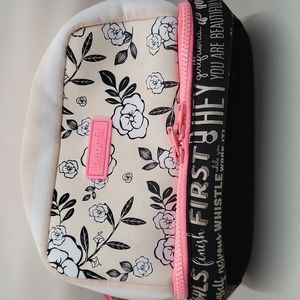 Benefits Cosmetics Makeup Bag